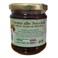 Crema di Nocciole e Miele - Mellito Sardo - Vasetto da 250 g - Apicoltura Vargiu Crema di Nocciole e Miele - Mellito Sardo - Vasetto da 250 g - Apicoltura Vargiu