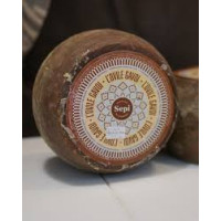 L’Ovile Gavoi - Formaggio Pecorino - Forma Intera 4 kg - Sepi - Marrubiu L’Ovile Gavoi - Formaggio Pecorino - Forma Intera 4 kg - Sepi - Marrubiu