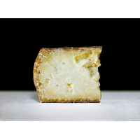 Lazzone - Formaggio Pecorino - Forma Intera 2 kg - Sa Marchesa - Giuseppe Cugusi Lazzone - Formaggio Pecorino - Forma Intera 2 kg - Sa Marchesa - Giuseppe Cugusi