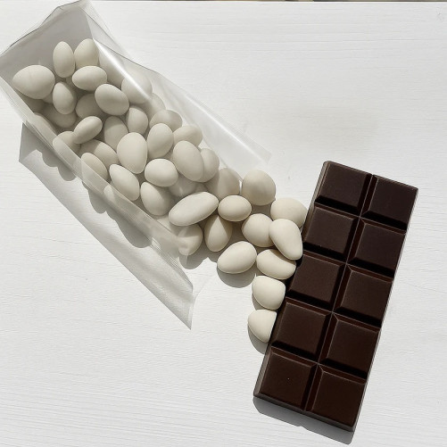 Mandorla Confettata al Cioccolato - Mandorle Ricoperte - Prodotto a Bari - Confezione da 200g - La Fattoria Della Mandorla