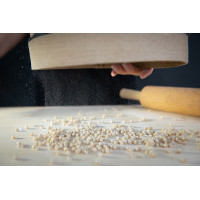 Fregola Biologica - Pasta di Grano Duro - Prodotto Tipico Sardo - Pacco da 500 g - Artinpasta Fregola Biologica - Pasta di Grano Duro - Prodotto Tipico Sardo - Pacco da 500 g - Artinpasta